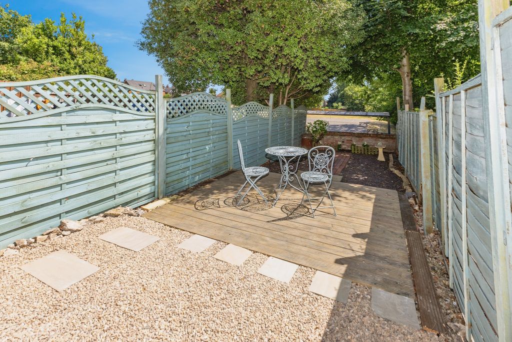 Property photo 2 of 14