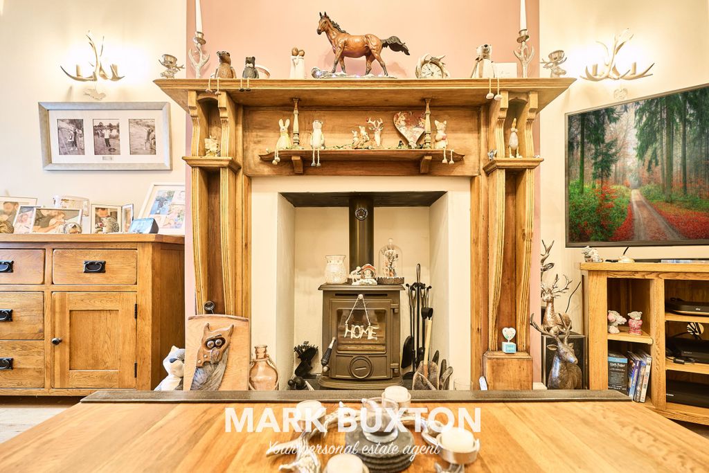 Property photo 3 of 26