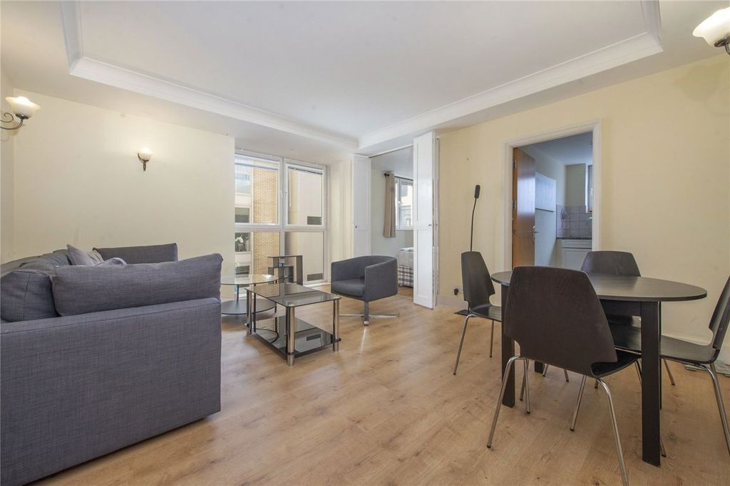 Property photo 1 of 5