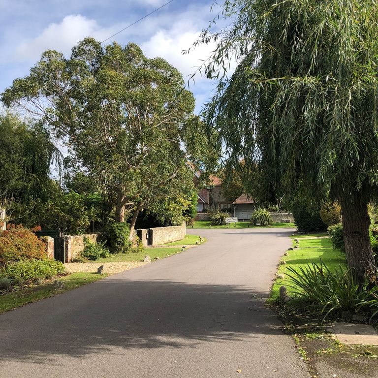 Property photo 2 of 16 Lane