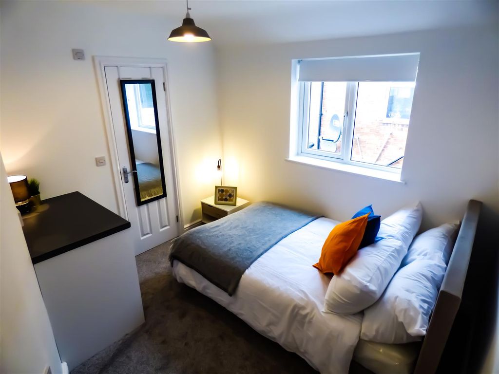 Property photo 3 of 11 P1010355_Edited.Jpg