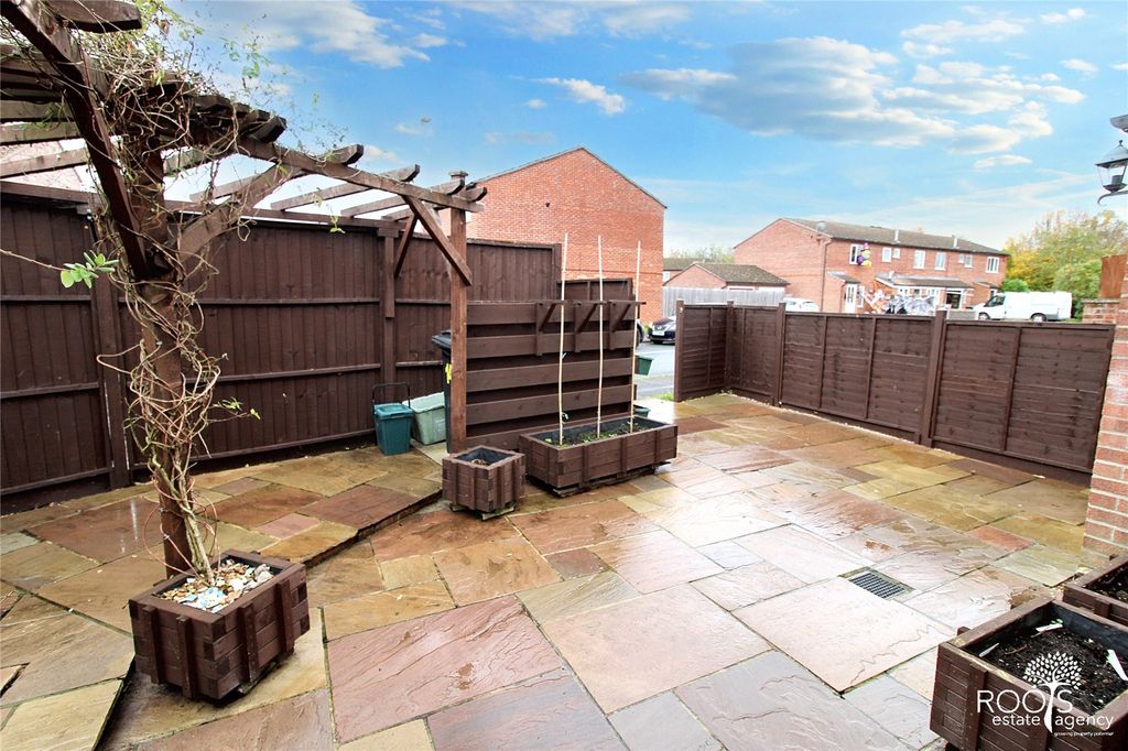 Property photo 3 of 10 Generous Patio