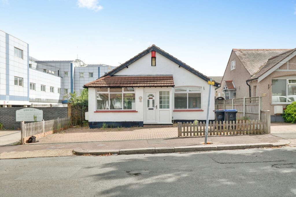 Property photo 1 of 23