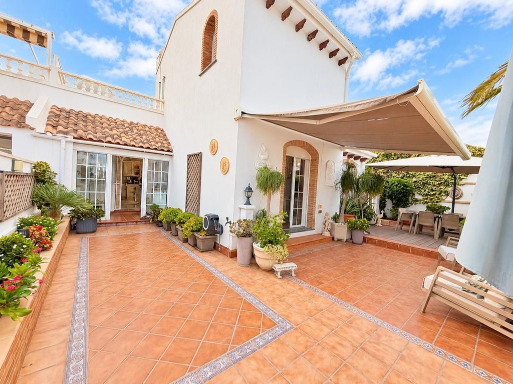 Property photo 1 of 50
