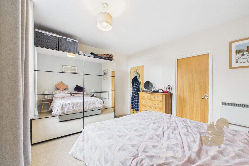 Property photo 2 of 20 Cam01659G0-Pr0628-Still002.Jpg