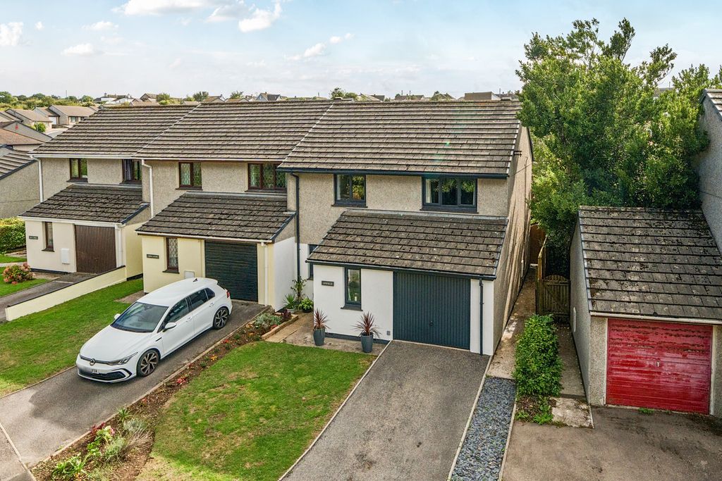 Property photo 1 of 21 1515678-1-6Aa02Cf...