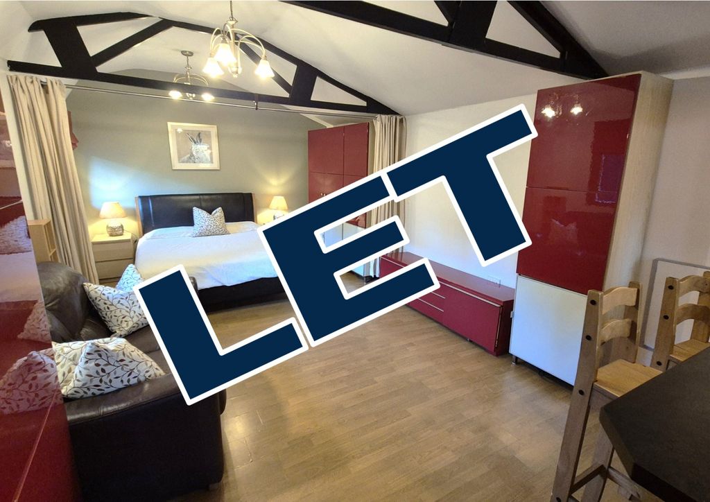 Property photo 1 of 8 Studio Apartment