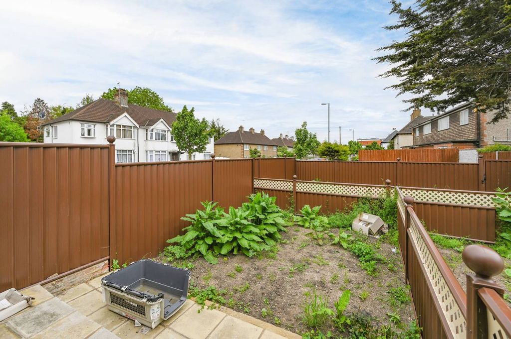Property photo 3 of 7