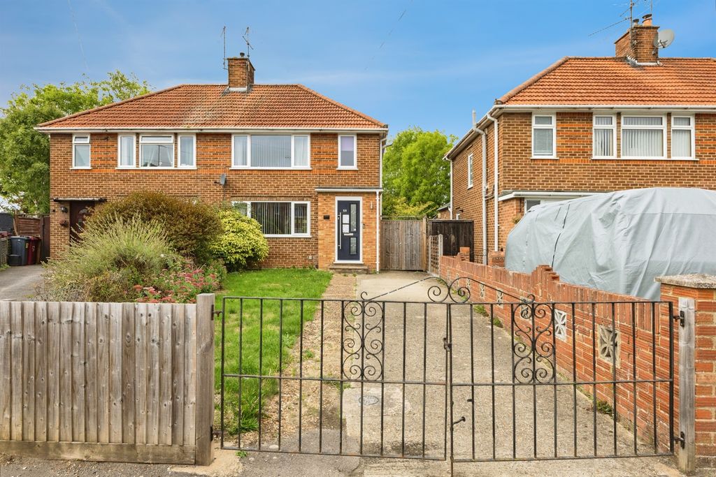 Property photo 1 of 18