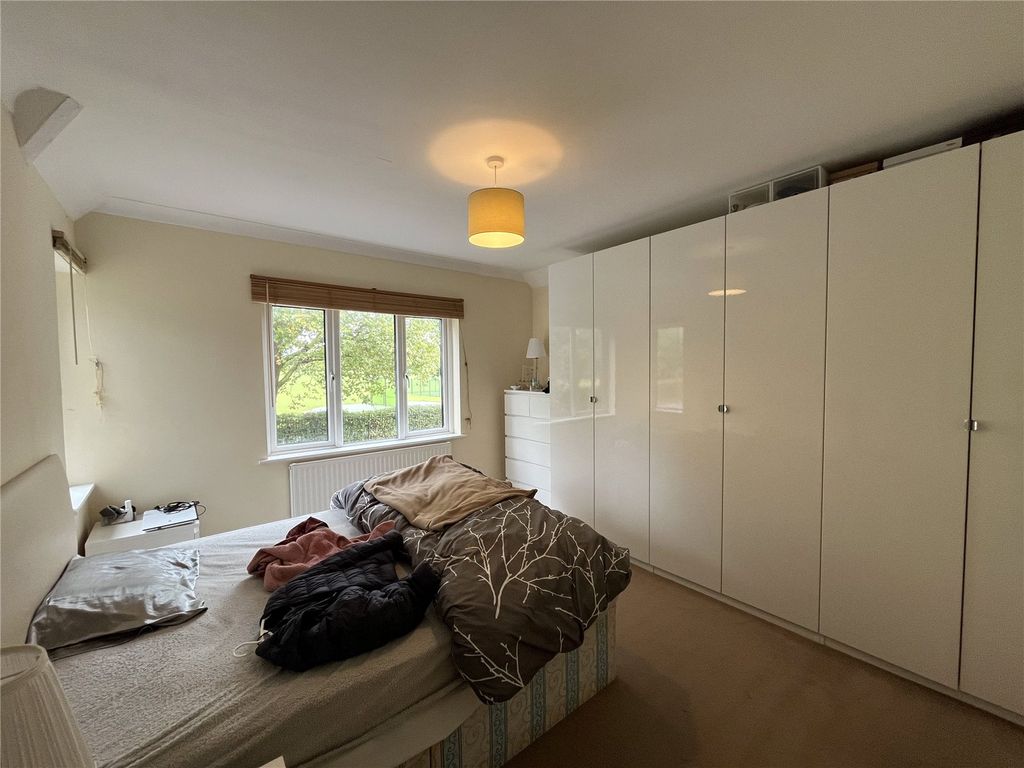 Property photo 2 of 7 Picture No. 02