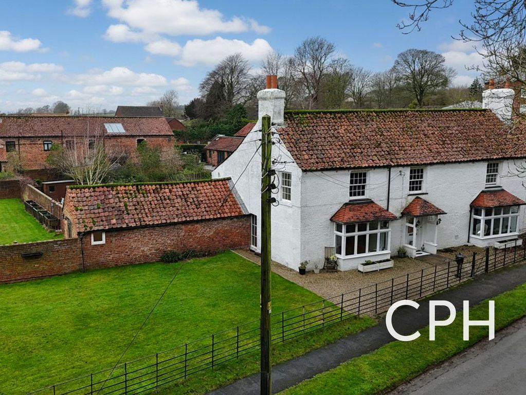 Property photo 1 of 29