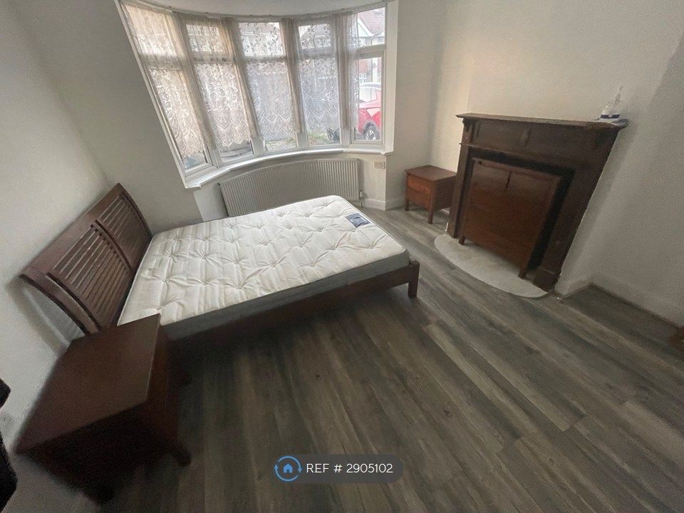 Property photo 1 of 14 Downstairs
