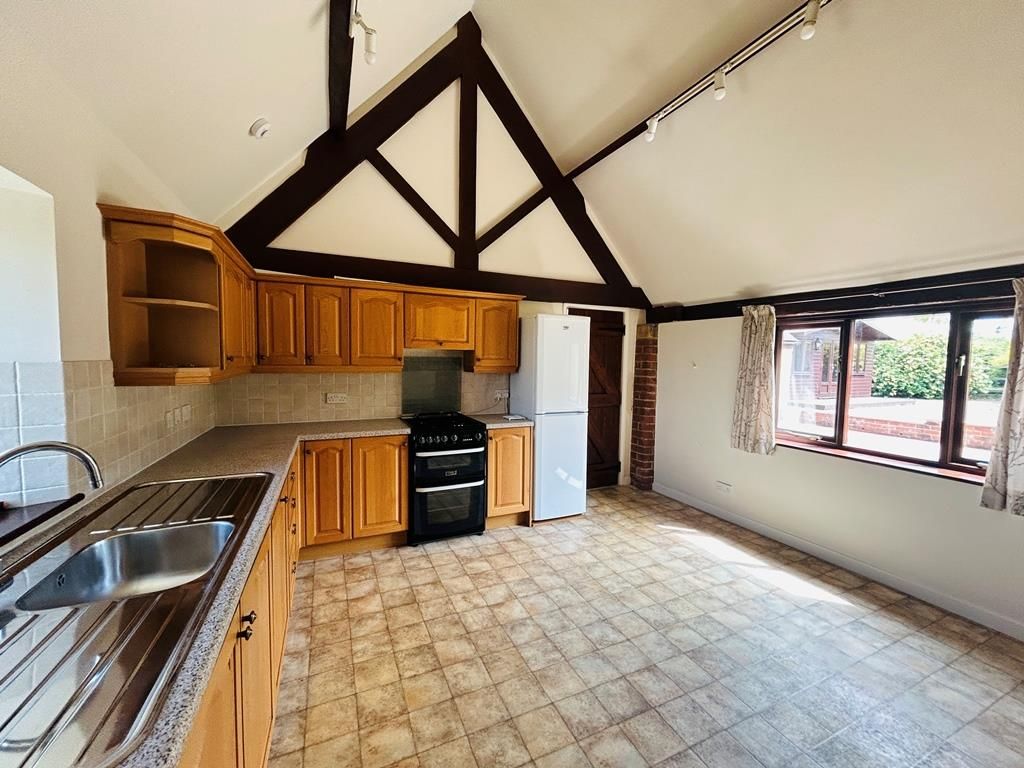 Property photo 3 of 35