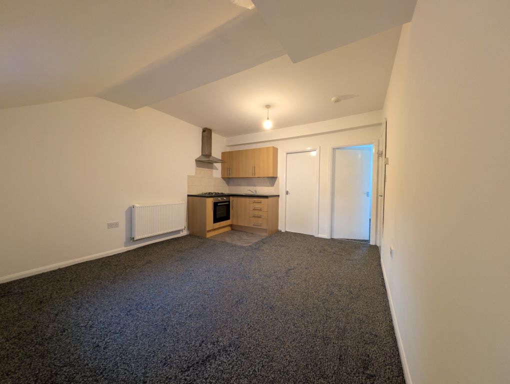 Property photo 3 of 24