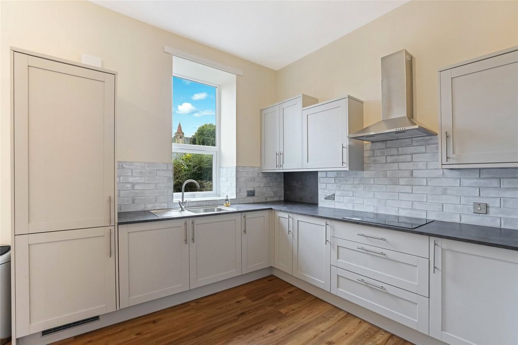 Property photo 3 of 24 Kitchen
