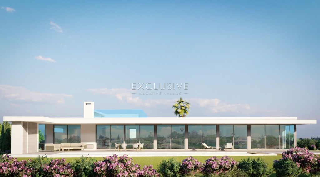 Property photo 1 of 23 5 Bedroom Luxury Contemporary Villa For Sale In The Western Algarve