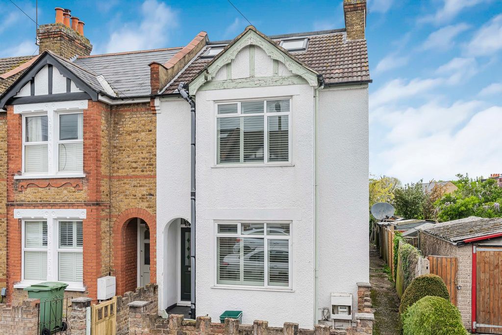Property photo 1 of 10