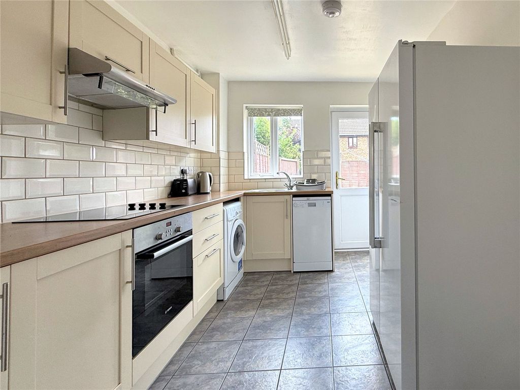 Property photo 2 of 11 Picture No. 19