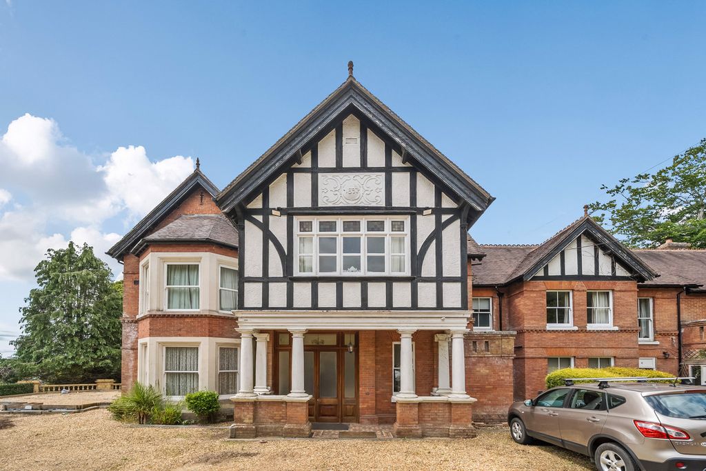 Property photo 1 of 13