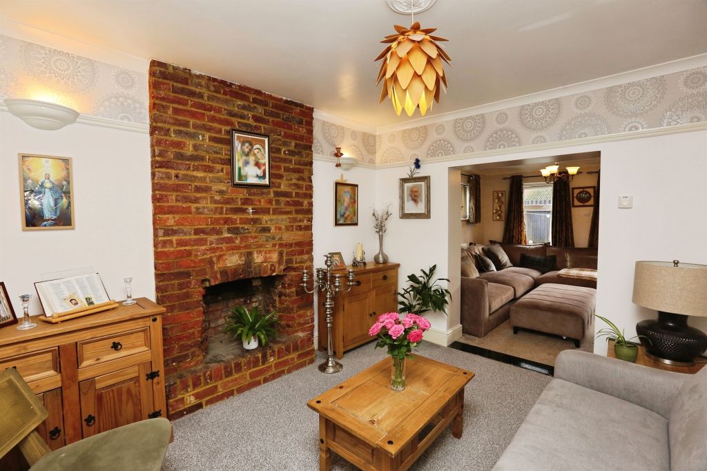 Property photo 3 of 15