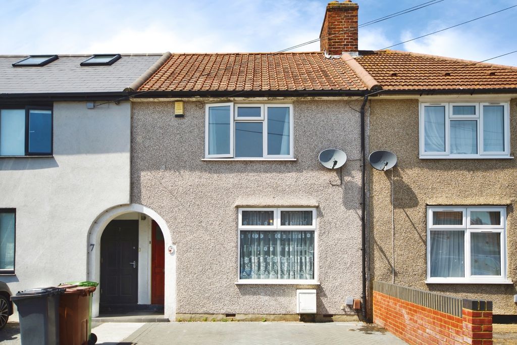Property photo 1 of 15 Pbox-Img.Jpg