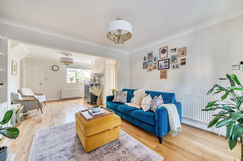 Property photo 2 of 20 1432375-11-69Bbf9...