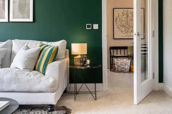 Property photo 2 of 7 Lounge.Jpeg