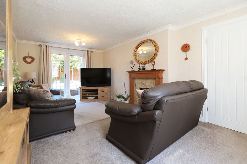 Property photo 2 of 29