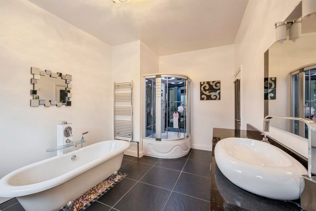 Additional image 12 of 5 bed detached house for saleMelton Road, Sprotbrough, Doncaster DN5