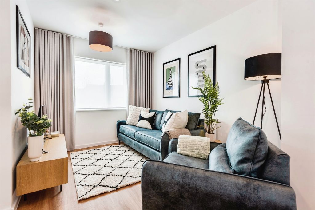 Property photo 3 of 13