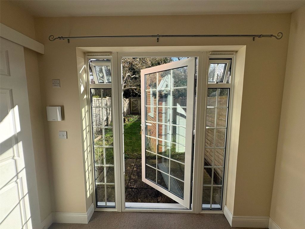 Property photo 3 of 13 Picture No. 22