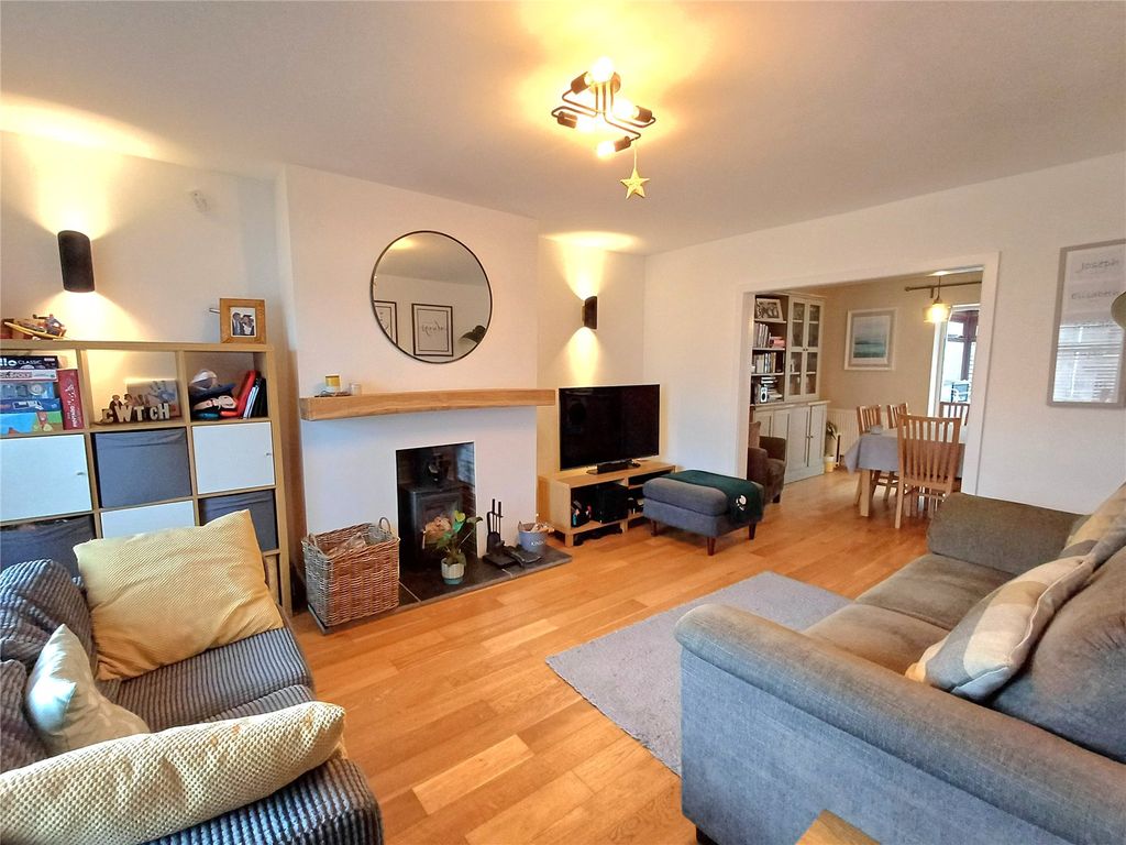 Property photo 3 of 18 Picture No. 10