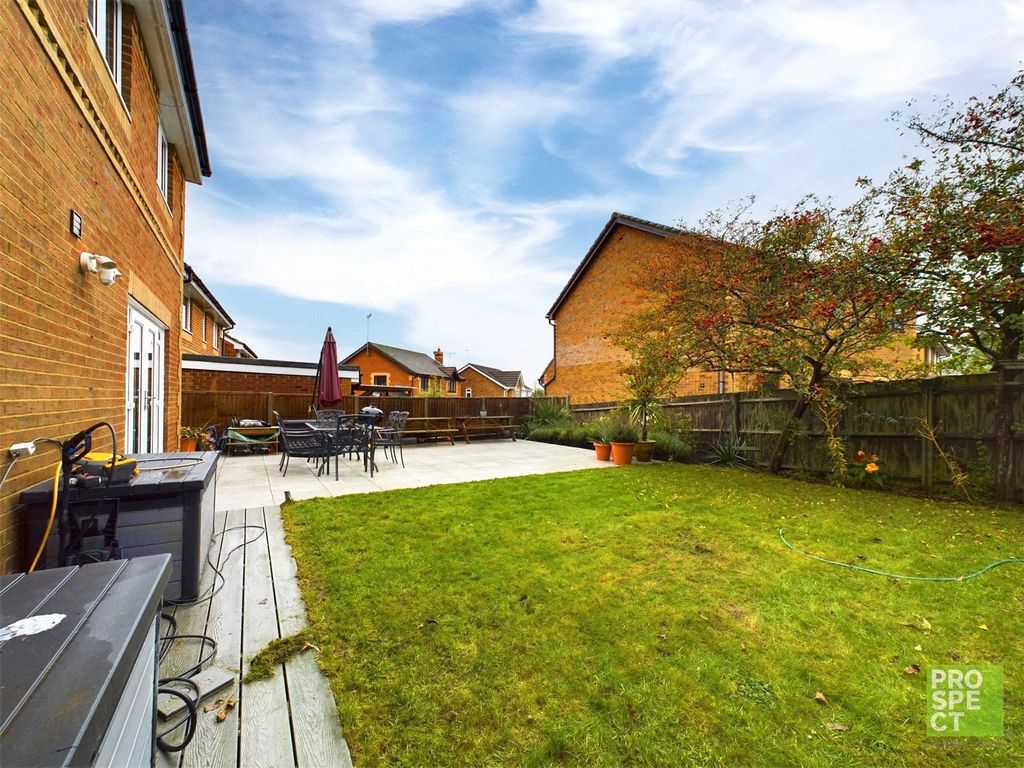 Property photo 2 of 13 Picture No. 21