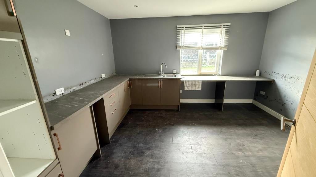 Property photo 3 of 8 Internal Image Of Kitchen Area