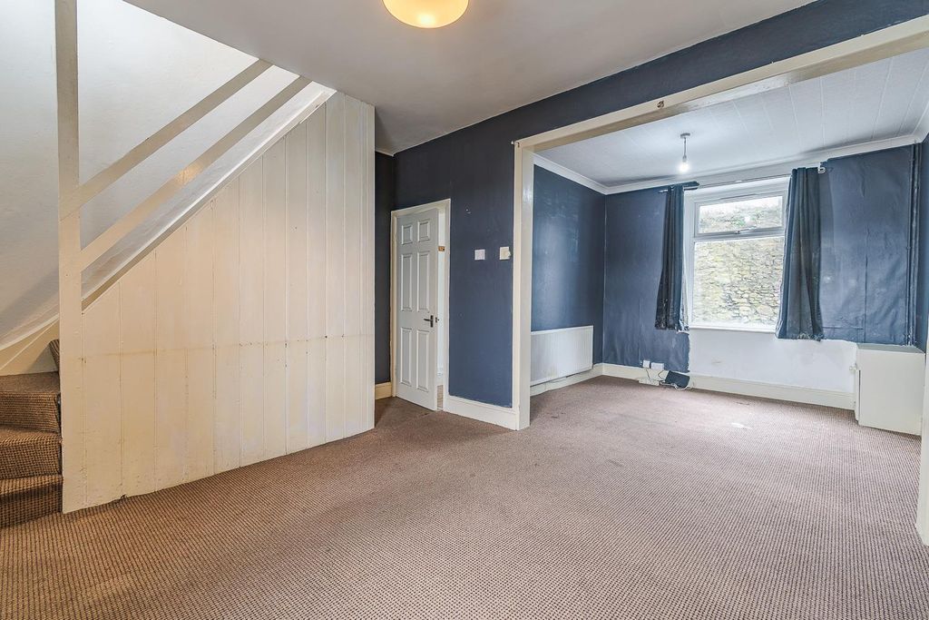 Property photo 2 of 15 Dining Room