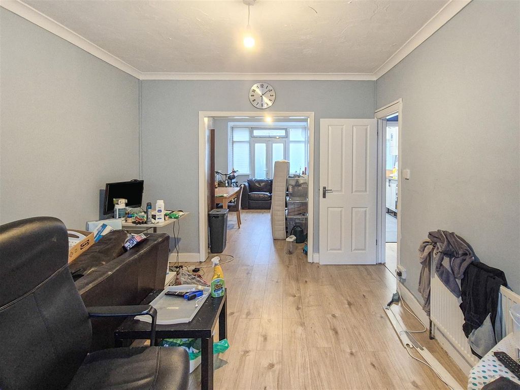 Property photo 2 of 12 03-02-2026__22-41-17_20260203_130835.Dsqay.Jpg