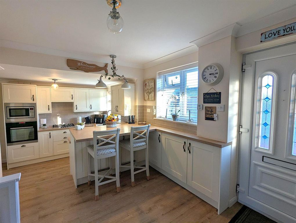 Property photo 3 of 14 Pxl_20251112_151458952.Jpg