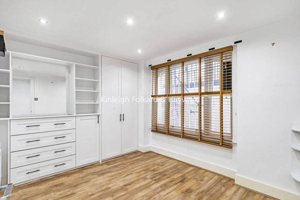 Property photo 2 of 6 d894E696-116B-4B03-B