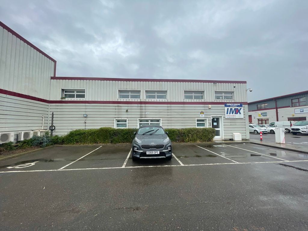 Property photo 1 of 6