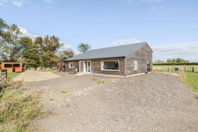 Property photo 2 of 22 External