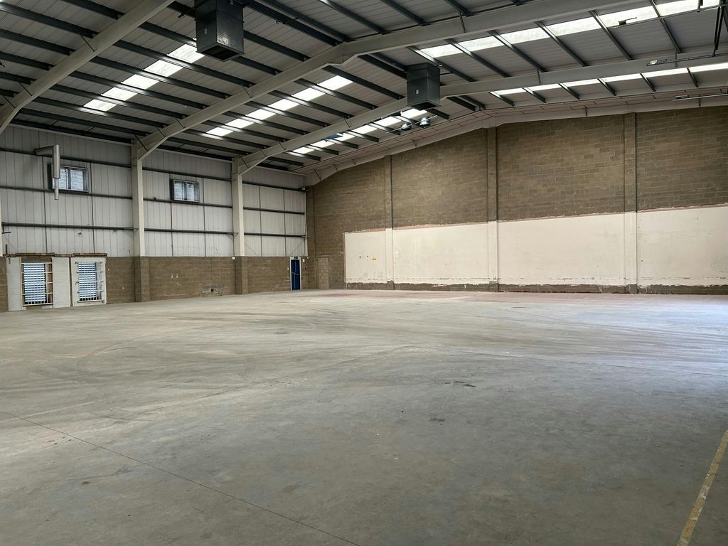Property photo 3 of 3 Internal Warehouse