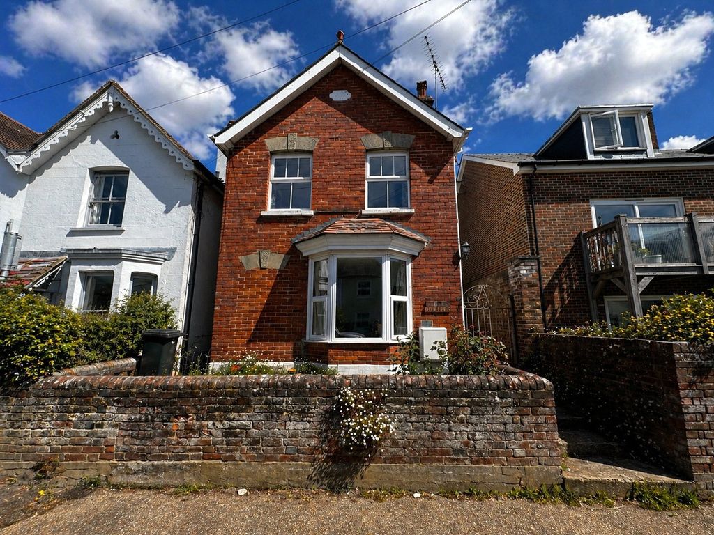 Property photo 3 of 15 Picture No. 30
