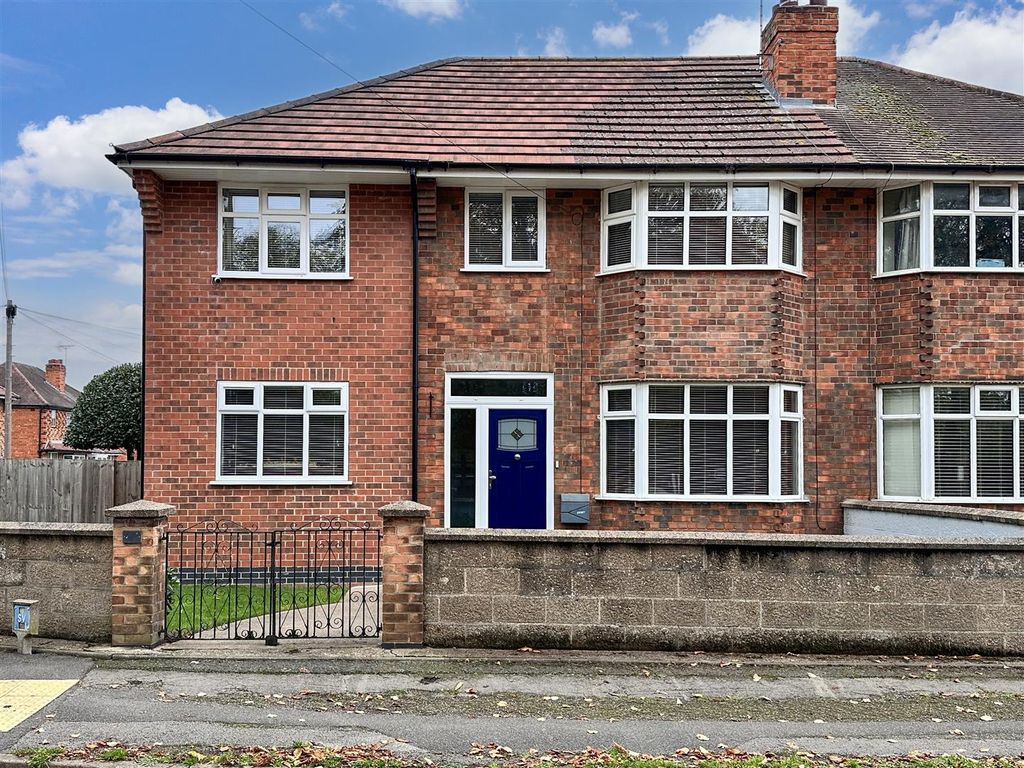 Property photo 1 of 25 Front Aspect 163