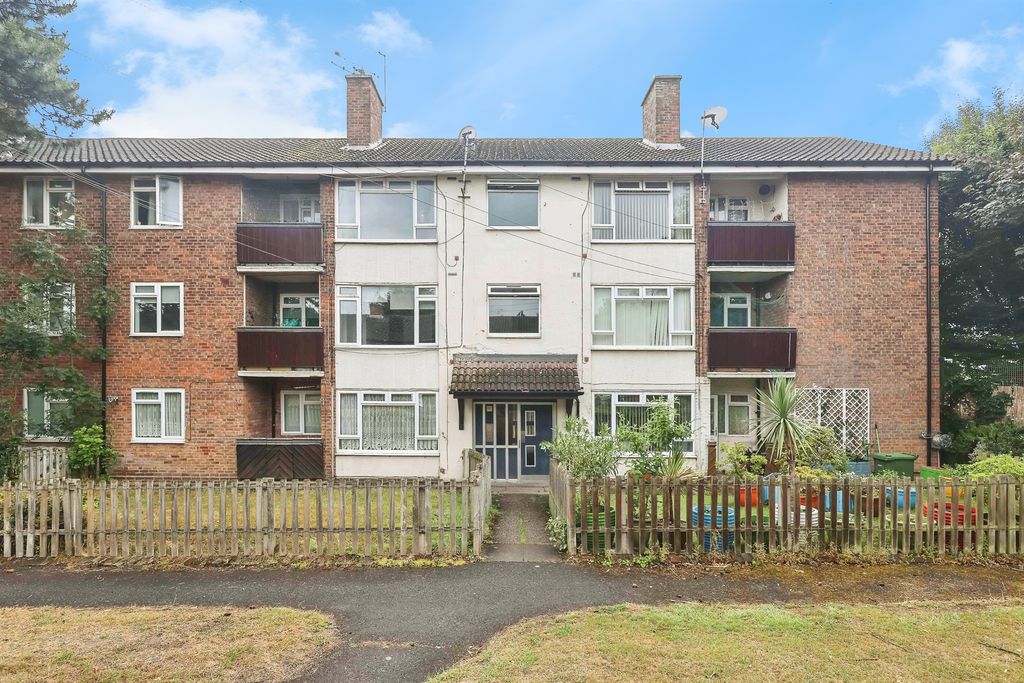 Property photo 1 of 12