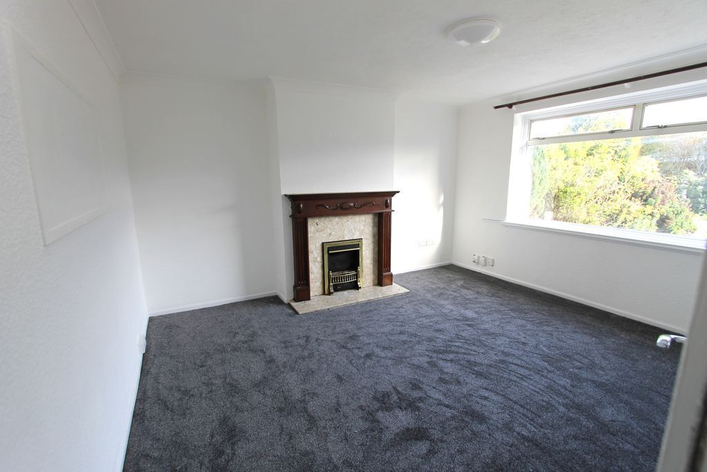 Property photo 3 of 10 Photo 2