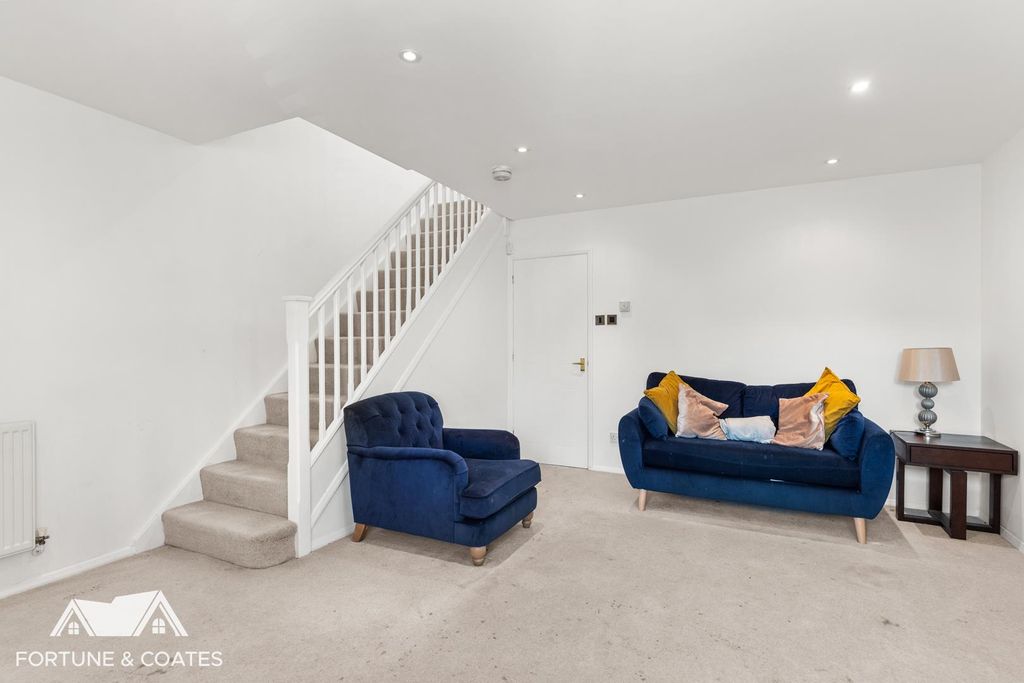 Property photo 2 of 16 Challinor_3.Jpg