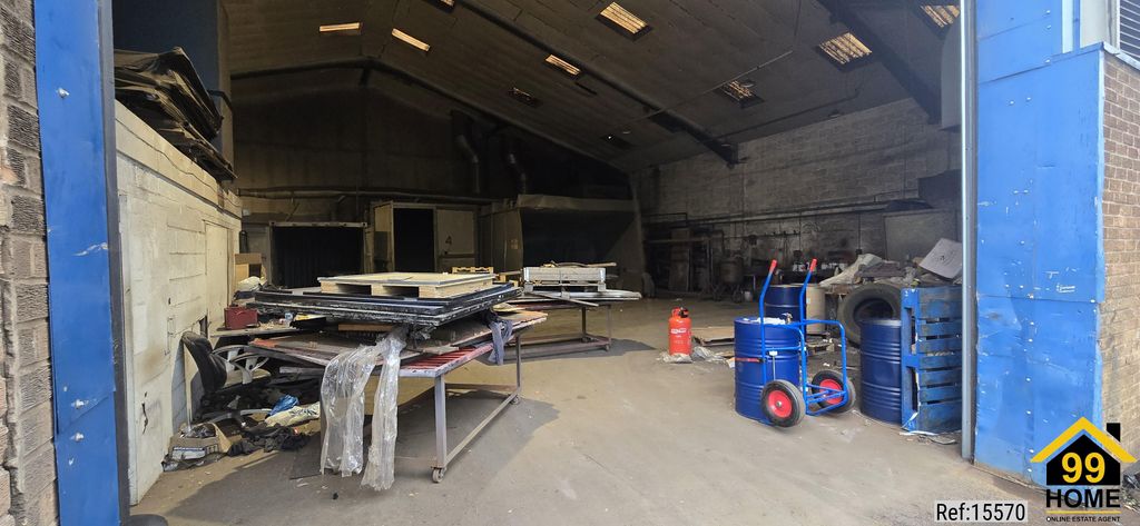 Property photo 3 of 12 Photo 2