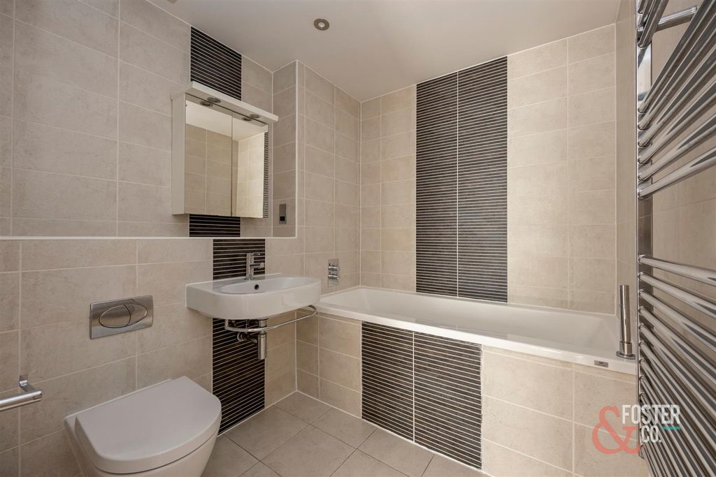 Additional image 16 of 3 bed flat for saleThe Upper Drive, Hove BN3