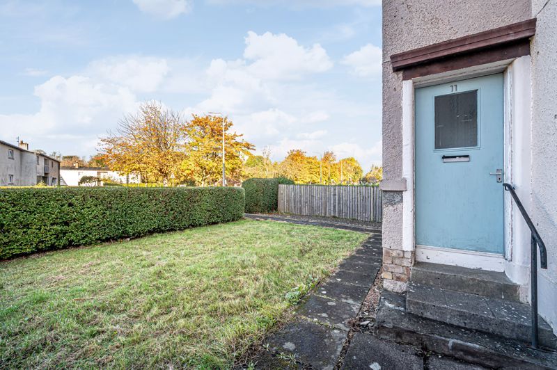 Property photo 3 of 19 Entrance