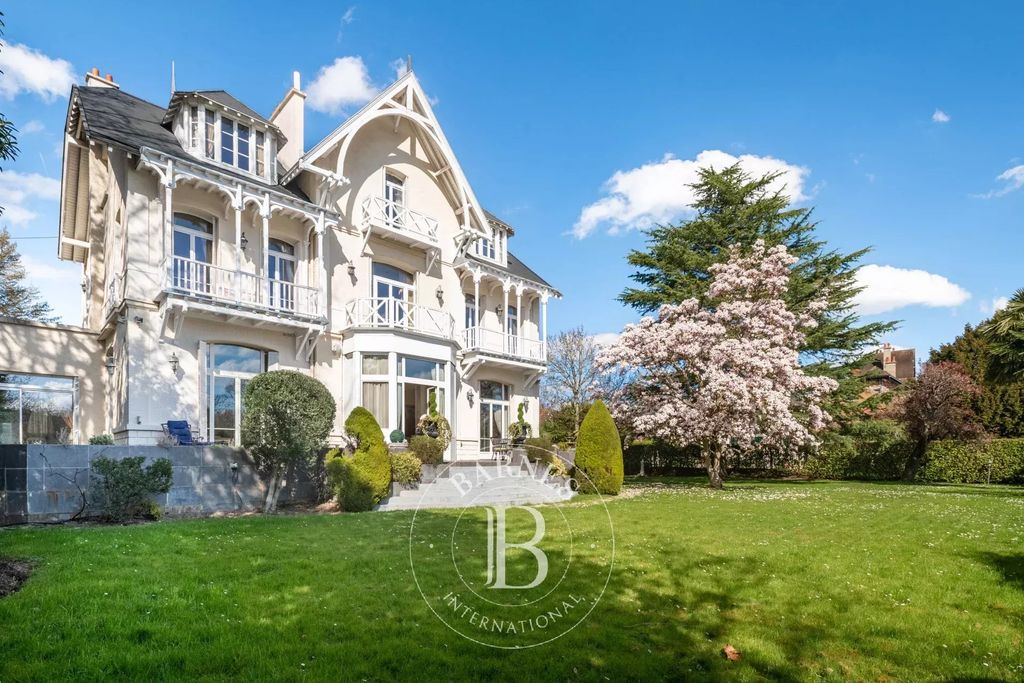 Property photo 1 of 26